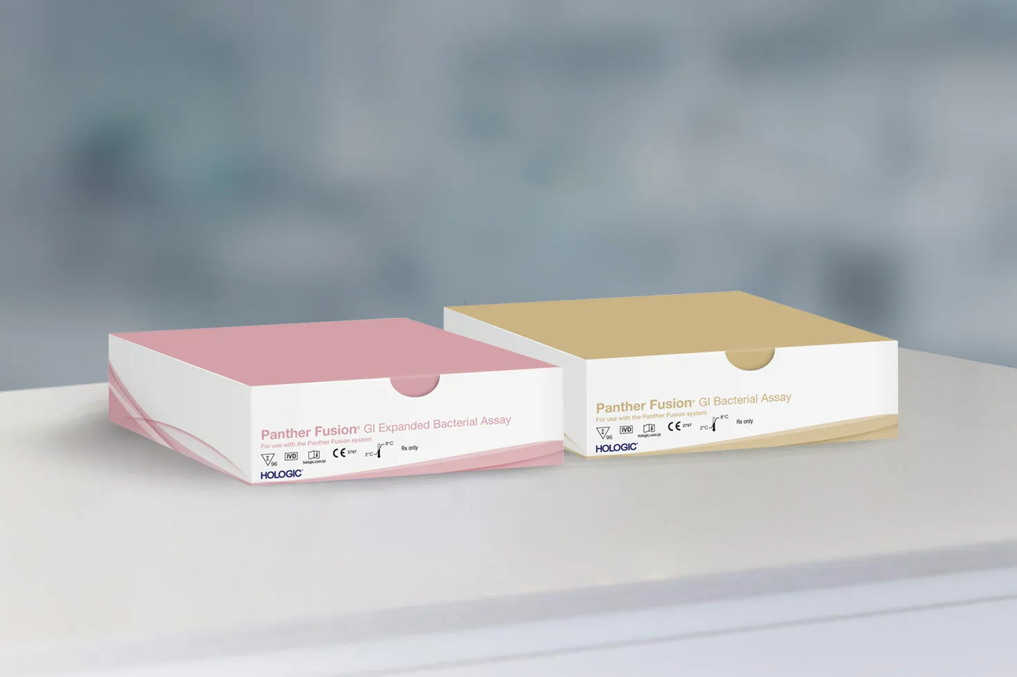 Twee assaydozen met laboratorium op achtergrond